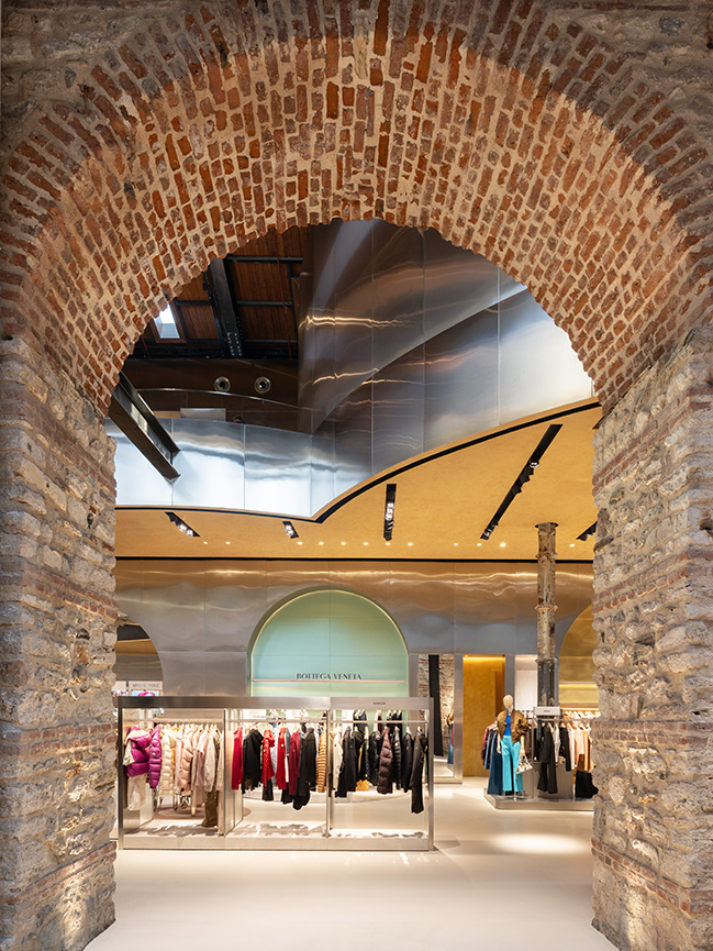 Beymen Tersane by OMA