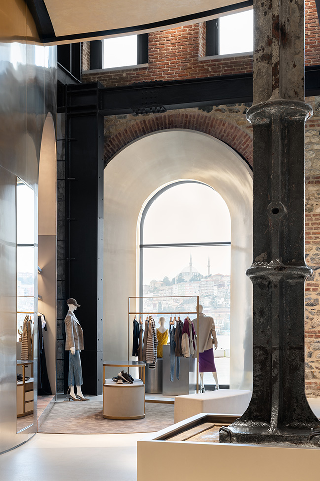 Beymen Tersane by OMA