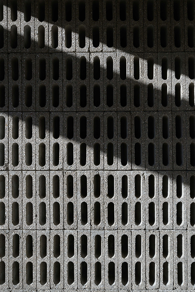 Gavión House by AR Arquitectos