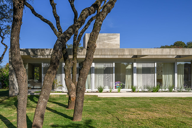 Gavión House by AR Arquitectos