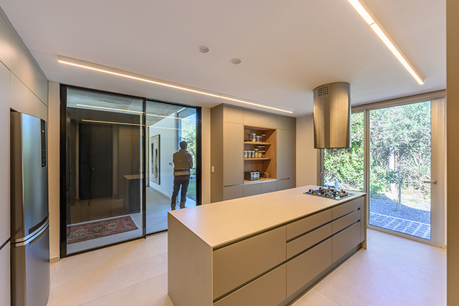 Gavión House by AR Arquitectos