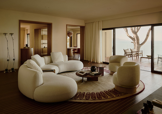 Pierattelli Architetture Turns a 1950s Tuscan Coast Residence Into a Modern Nautical Masterpiece
