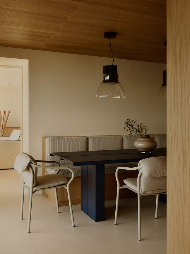 Pierattelli Architetture Turns a 1950s Tuscan Coast Residence Into a Modern Nautical Masterpiece