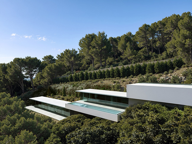 House in Ibiza by Fran Silvestre Arquitectos