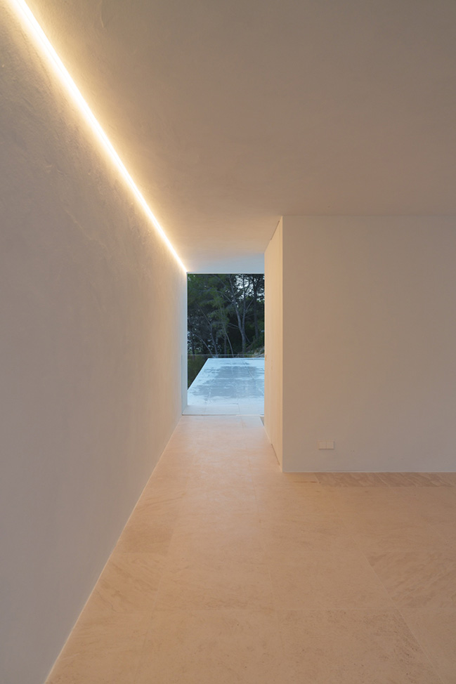 House in Ibiza by Fran Silvestre Arquitectos