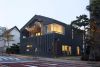 Kangaroo House by Hyunjoon Yoo Architects