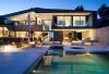 Modern villa design stunning view in Vancouver