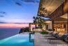 Uluwatu: resort-inspired home in Bali by SAOTA